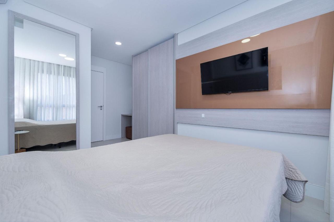 Adra 106 - Apartamento No Centro De Bombinhas - Rooftop Com Piscina E Academia - A Poucos Metros Da Praia - Экстерьер фото