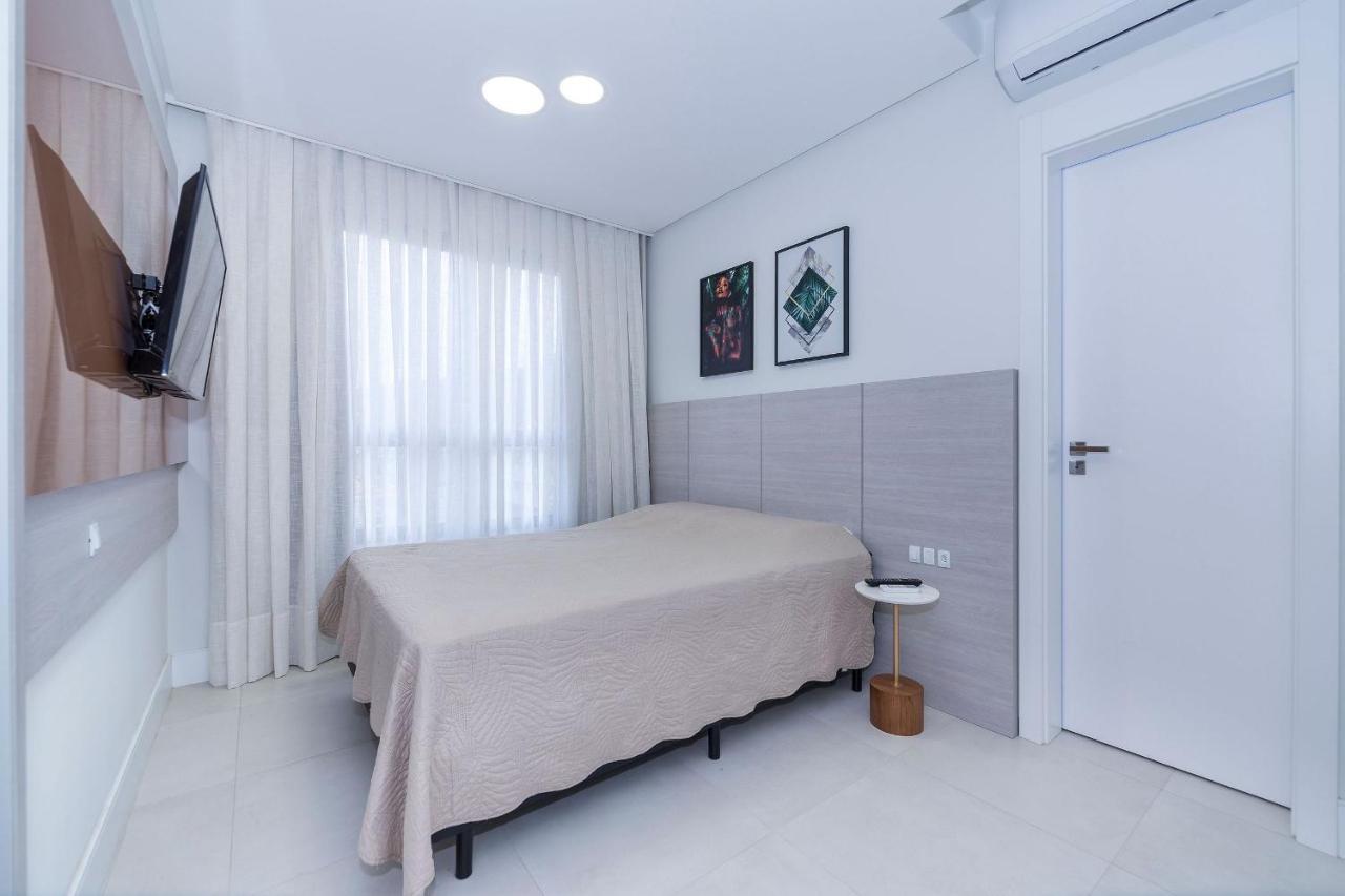 Adra 106 - Apartamento No Centro De Bombinhas - Rooftop Com Piscina E Academia - A Poucos Metros Da Praia - Экстерьер фото