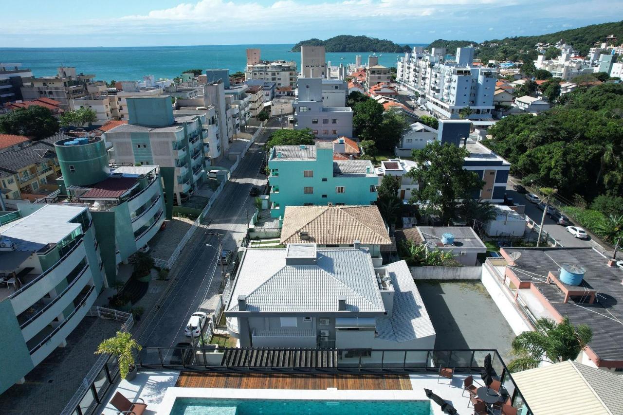 Adra 106 - Apartamento No Centro De Bombinhas - Rooftop Com Piscina E Academia - A Poucos Metros Da Praia - Экстерьер фото