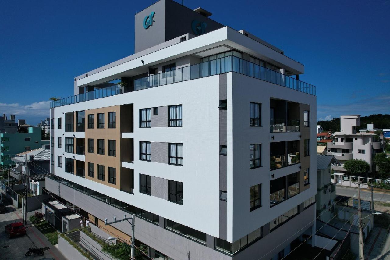 Adra 106 - Apartamento No Centro De Bombinhas - Rooftop Com Piscina E Academia - A Poucos Metros Da Praia - Экстерьер фото